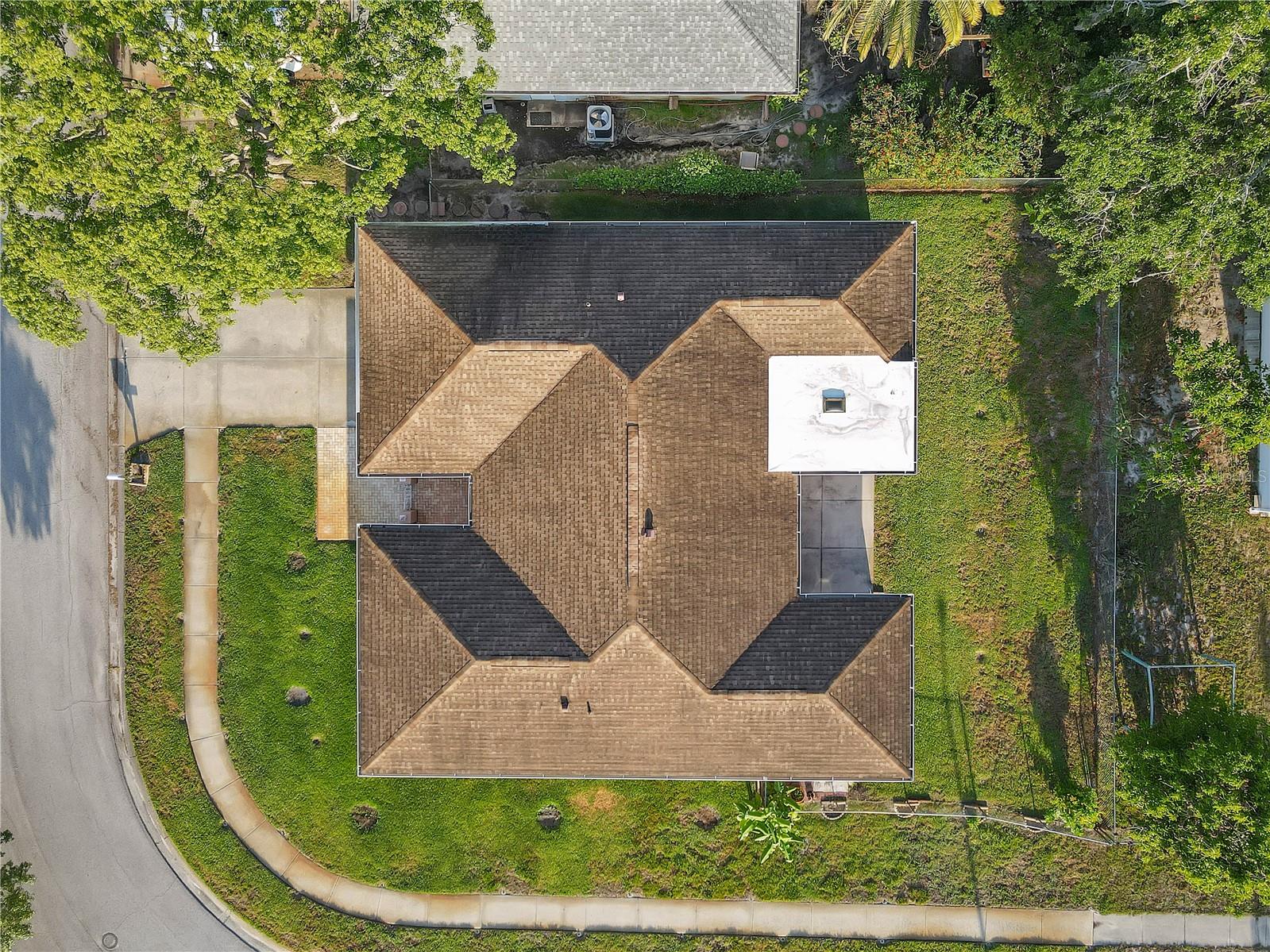 Listing photo id 49 for 12817 Lake Tree Lane