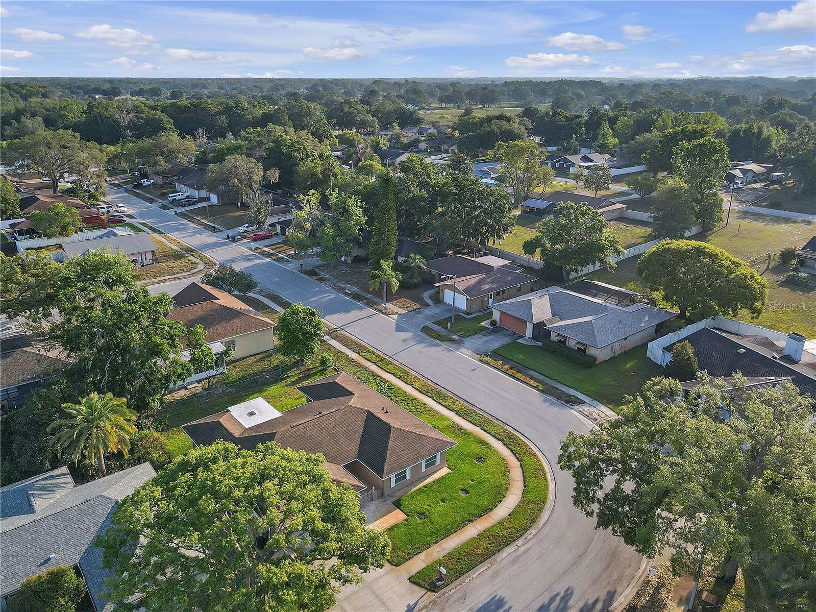 Listing photo id 51 for 12817 Lake Tree Lane