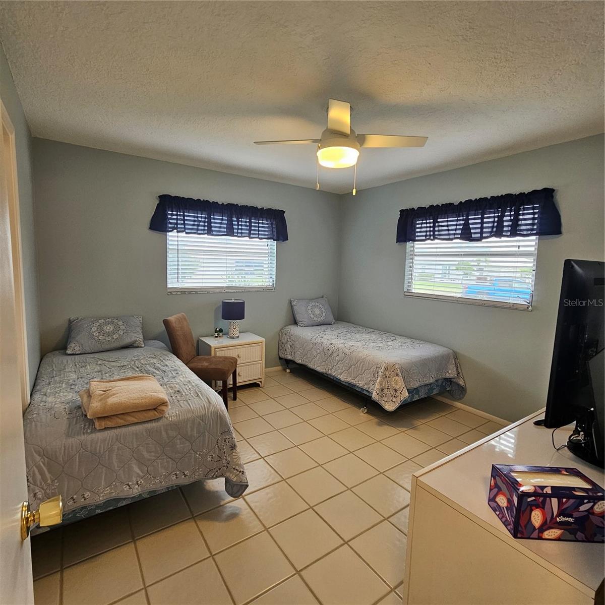 Image 27 of 53 For 7303 9th Avenue W 7303