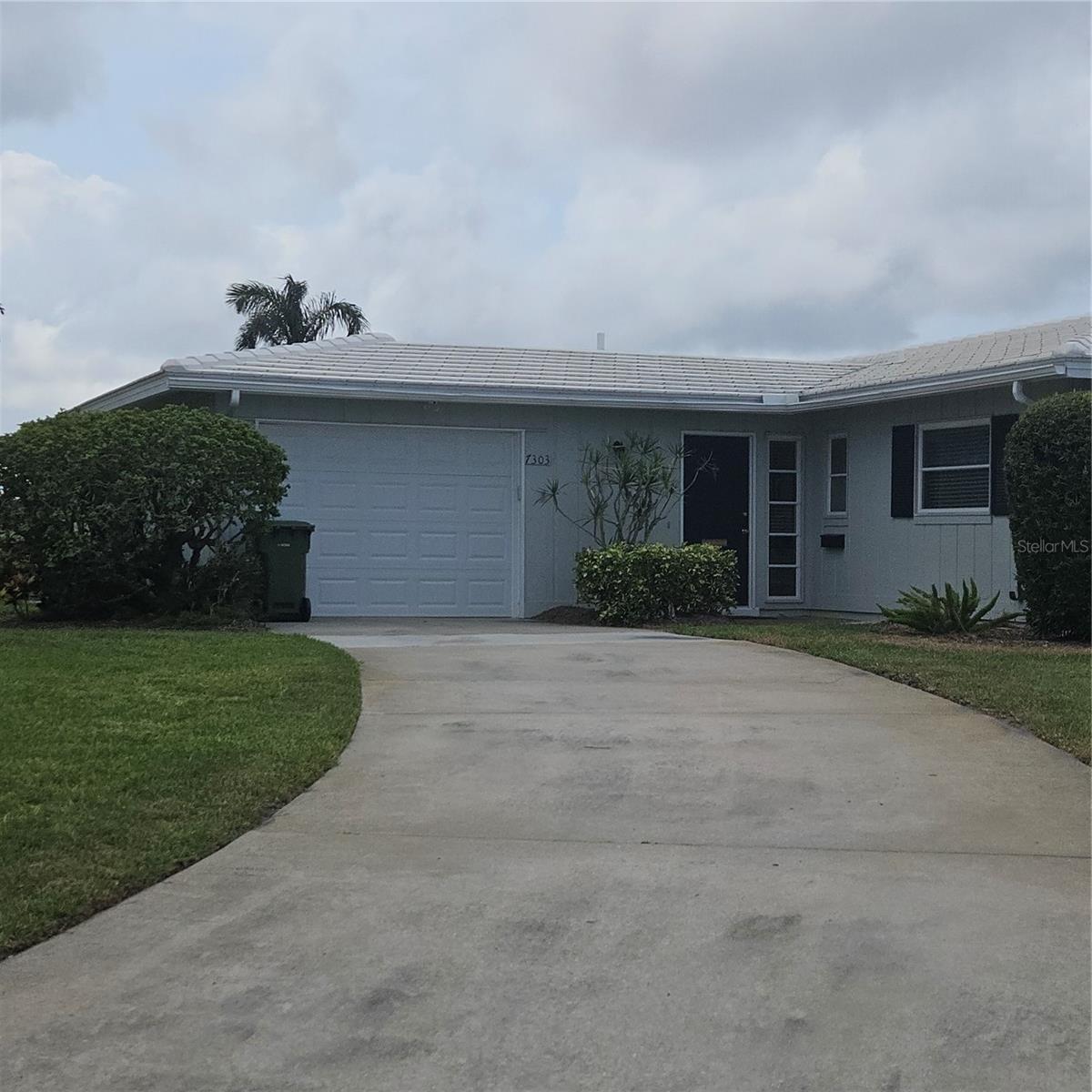 Image 35 of 53 For 7303 9th Avenue W 7303