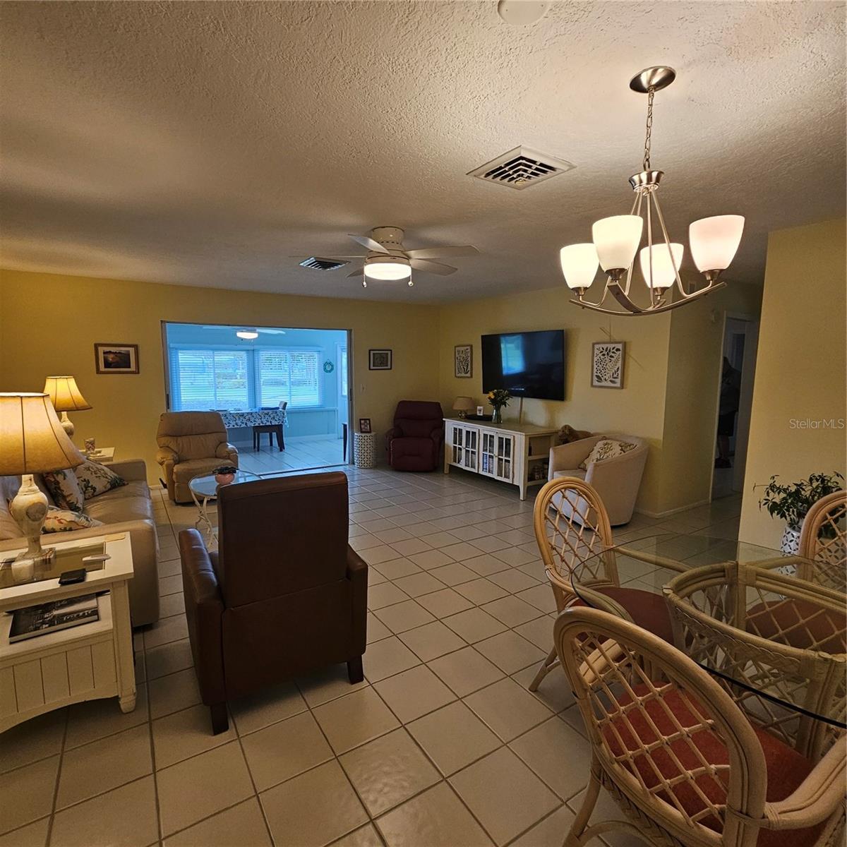 Image 5 of 53 For 7303 9th Avenue W 7303
