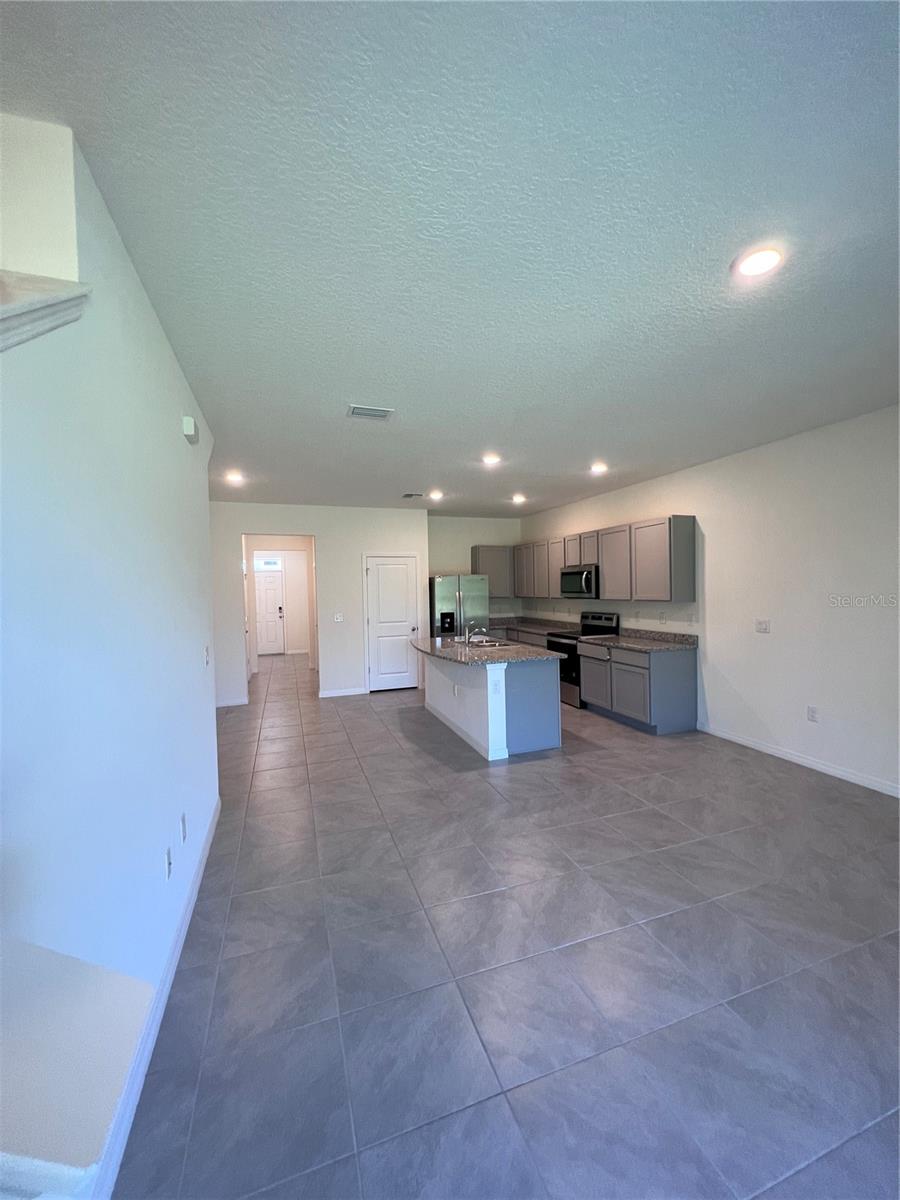 Listing photo id 10 for 1739 Woodleaf Hammock Court