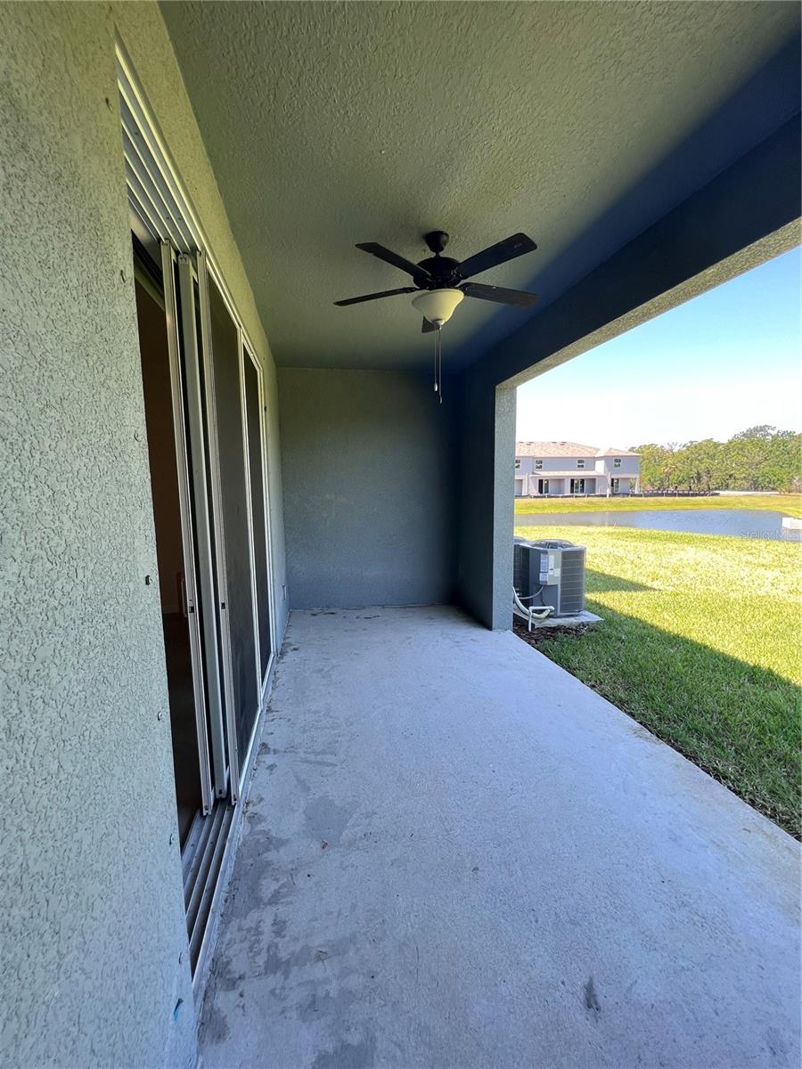 Listing photo id 14 for 1739 Woodleaf Hammock Court