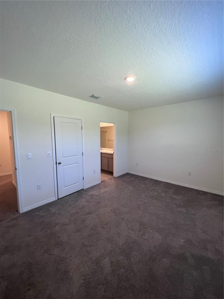 Listing photo id 23 for 1739 Woodleaf Hammock Court
