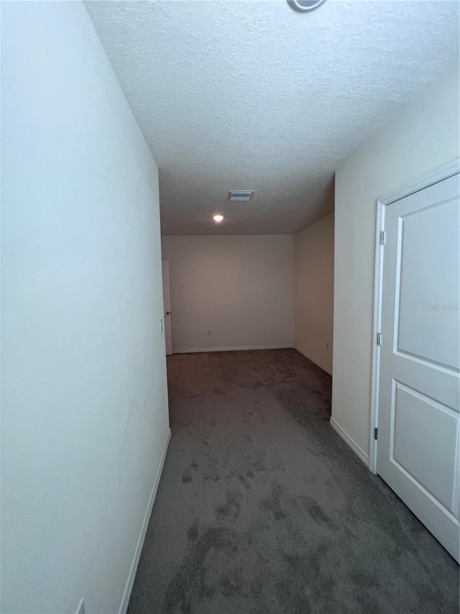 Listing photo id 37 for 1739 Woodleaf Hammock Court