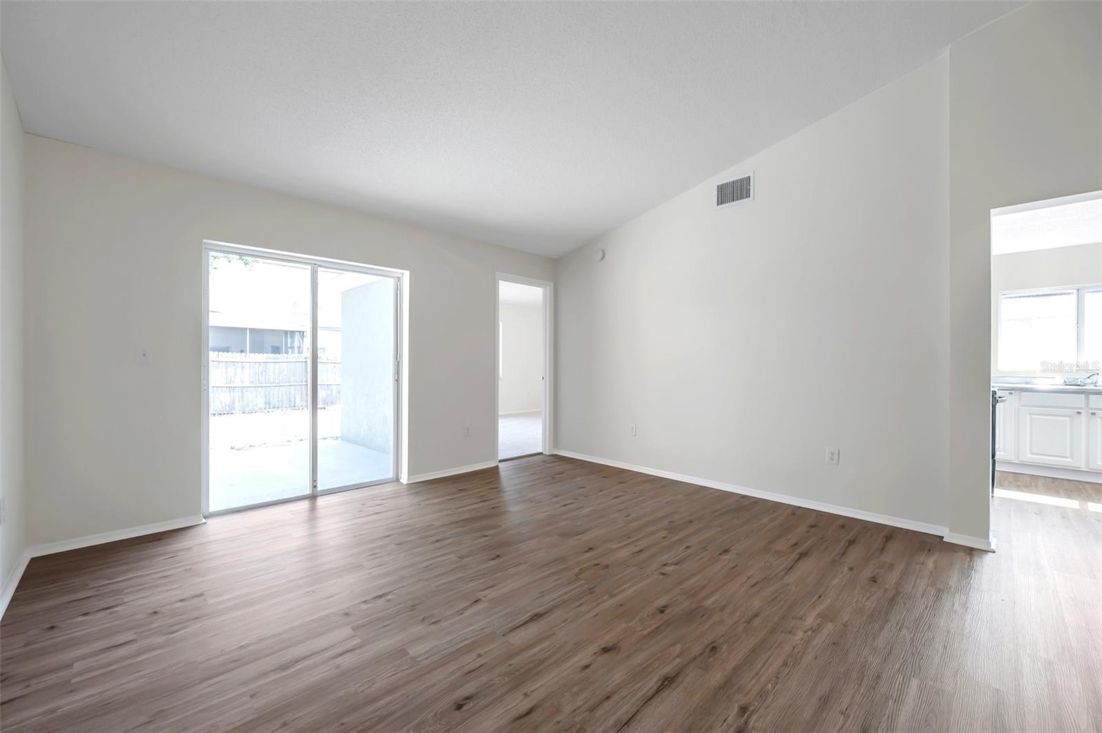 Image 12 of 44 For 1408 Birchstone Avenue