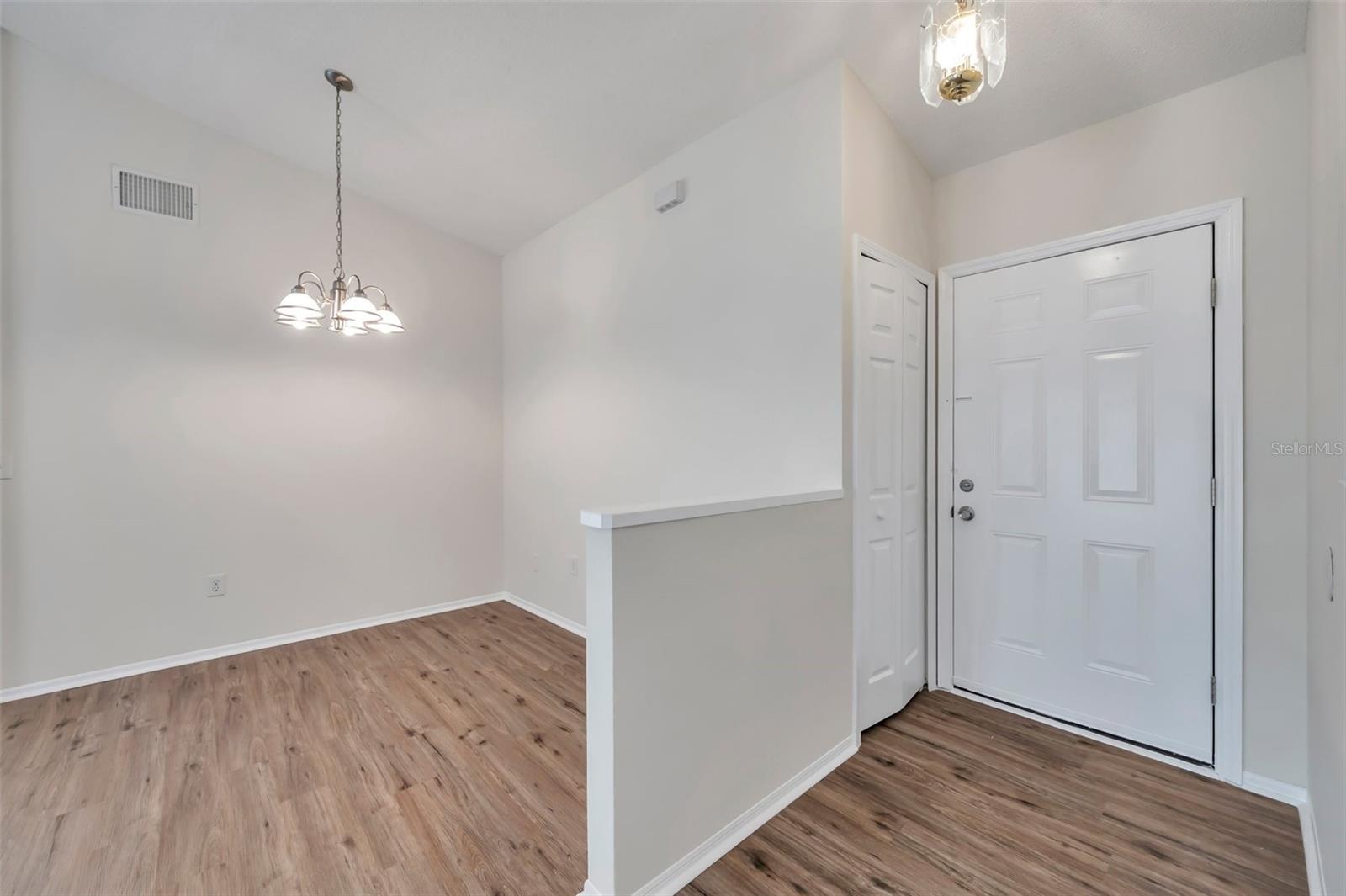 Image 7 of 44 For 1408 Birchstone Avenue