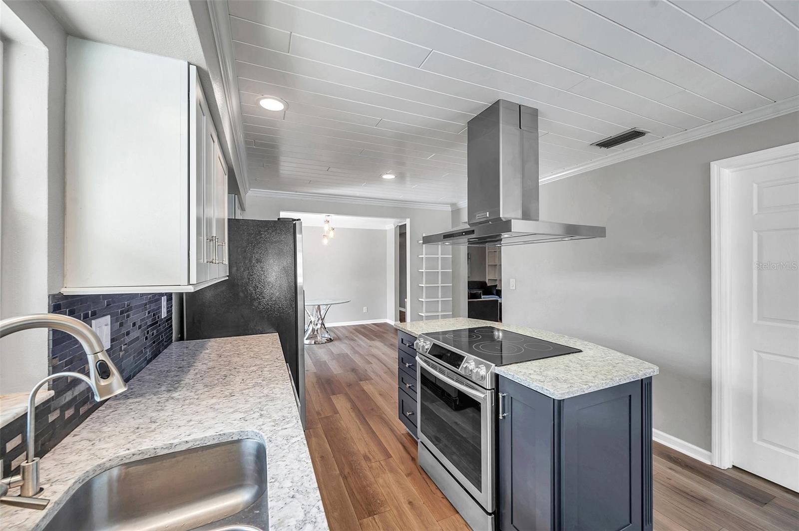 Image 12 of 71 For 1851 Skyland Drive