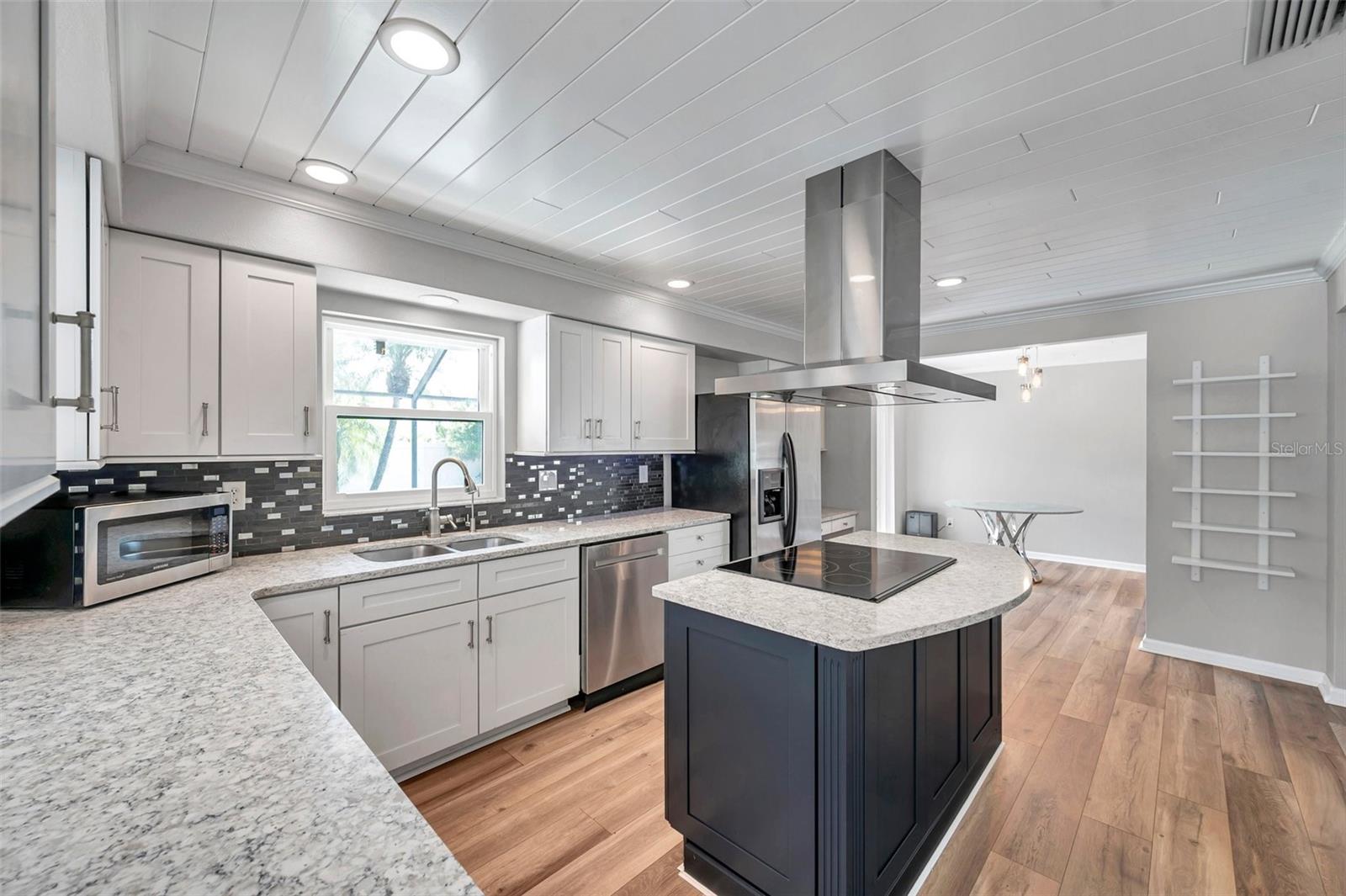 Image 14 of 71 For 1851 Skyland Drive