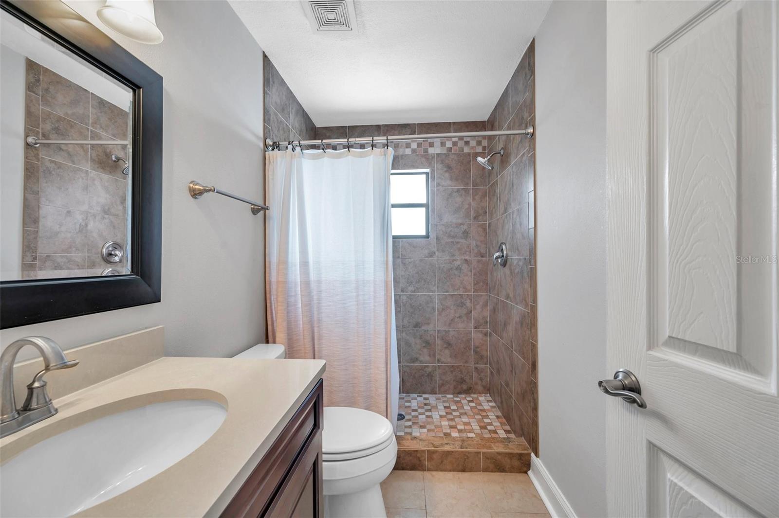 Image 35 of 71 For 1851 Skyland Drive