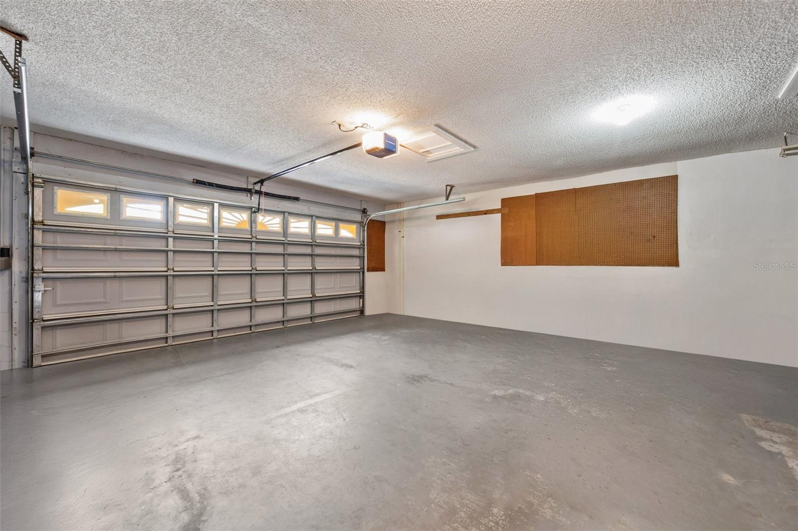 Image 40 of 71 For 1851 Skyland Drive