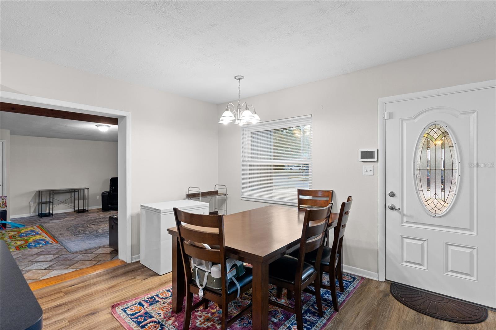 Image 14 of 33 For 8001 Ola Avenue