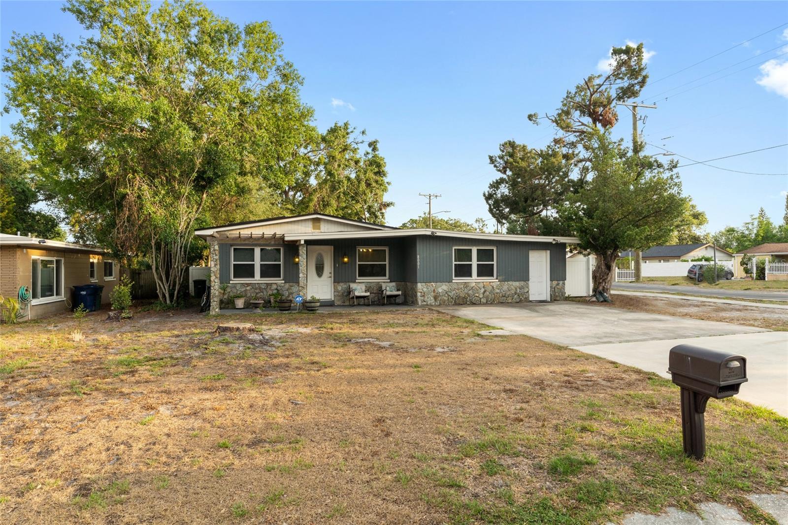 Image 2 of 33 For 8001 Ola Avenue