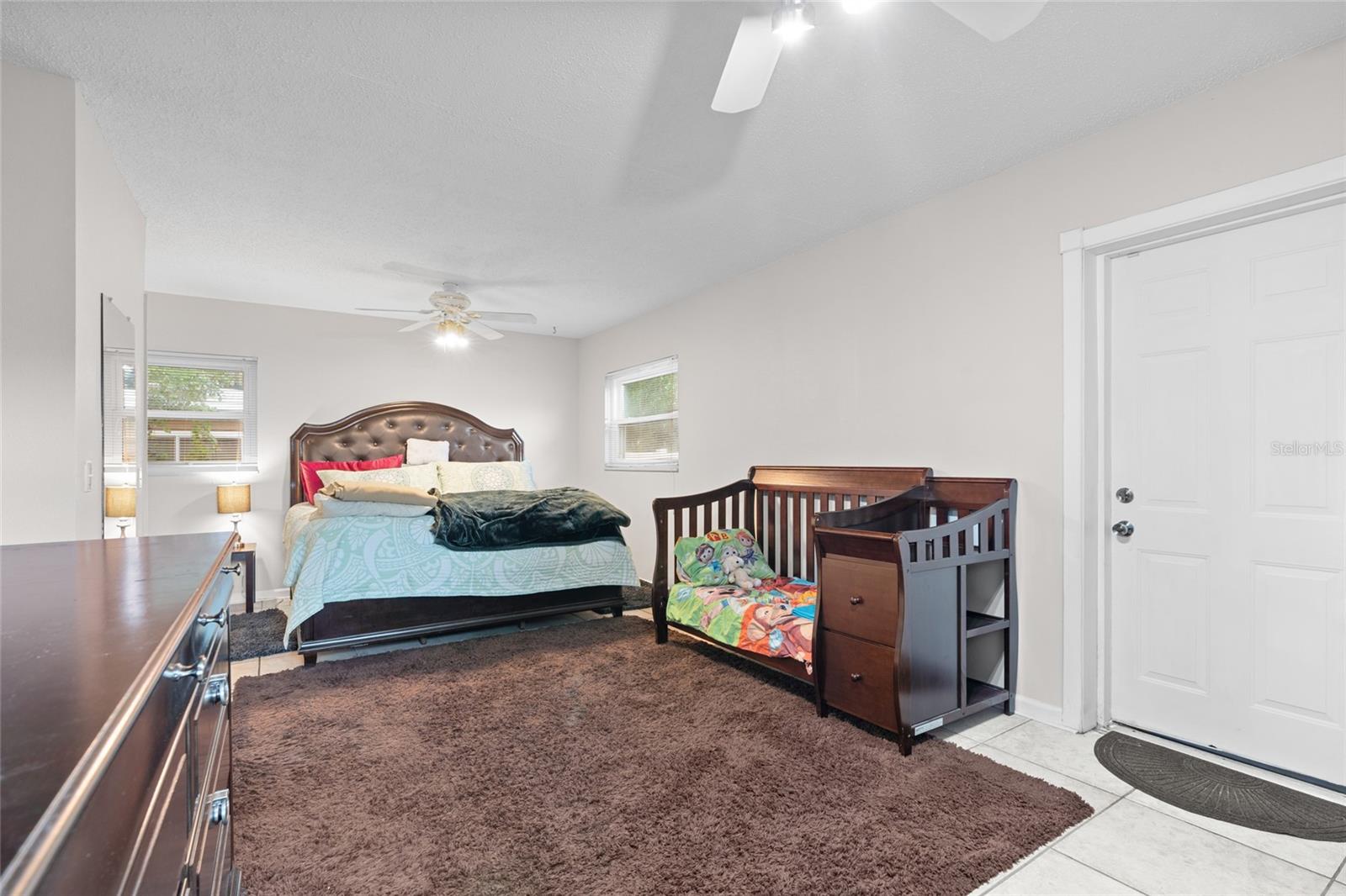 Image 22 of 33 For 8001 Ola Avenue