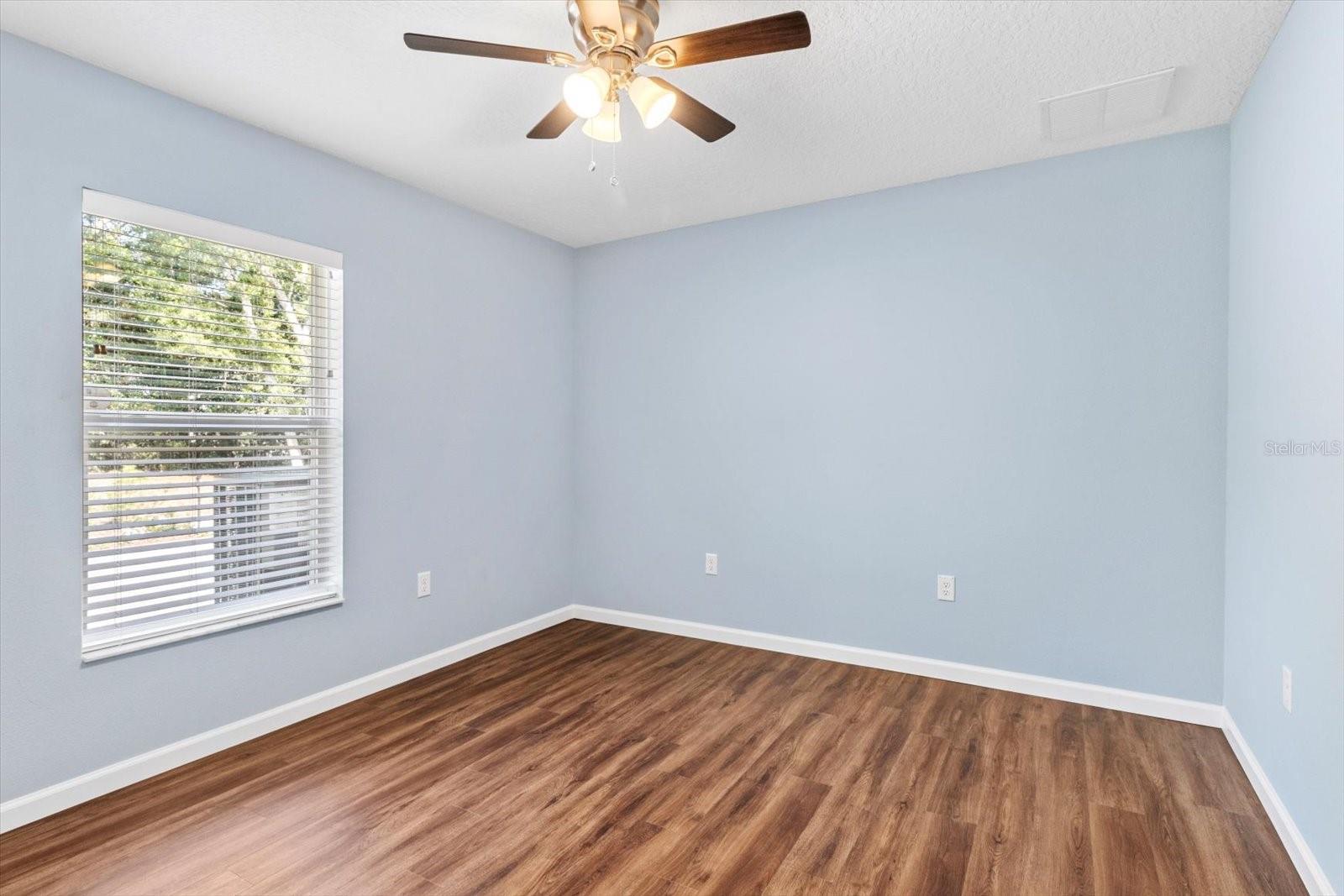 Image 33 of 61 For 1674 Westgate Lane