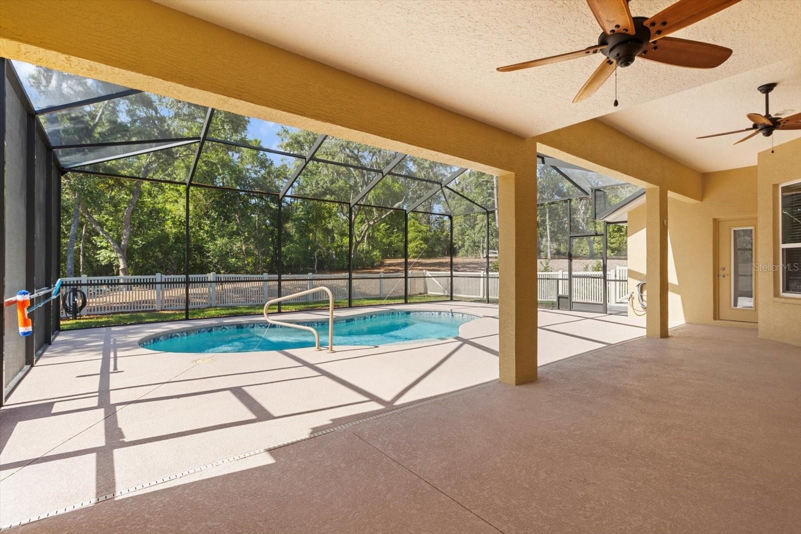 Image 43 of 61 For 1674 Westgate Lane