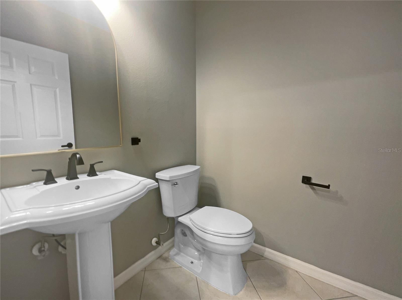 Image 22 of 26 For 5636 Whitehead Street