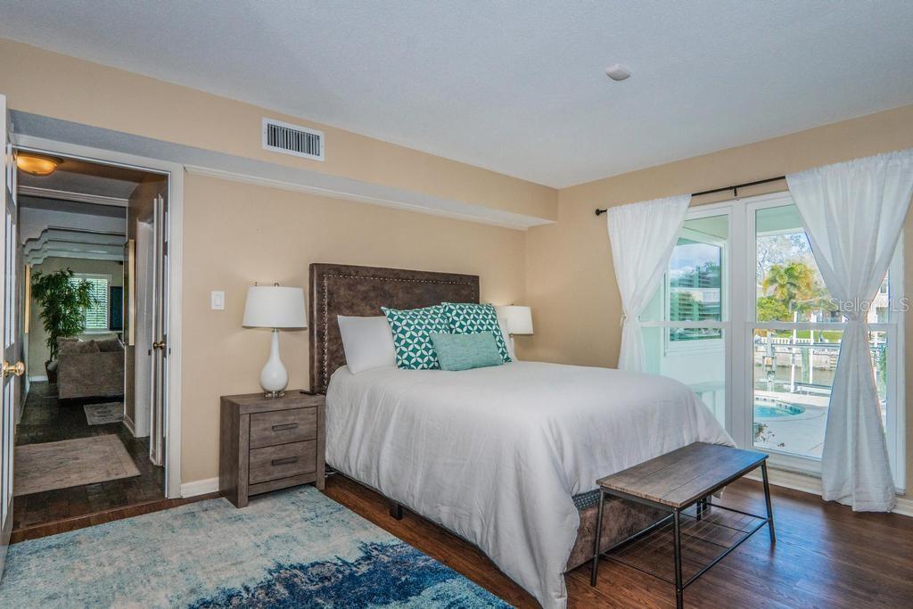 Image 53 of 60 For 4921 Lyford Cay Road