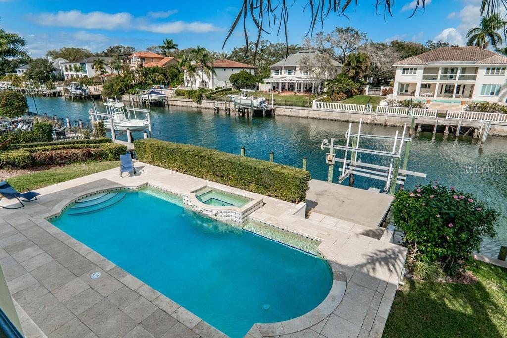 Image 9 of 60 For 4921 Lyford Cay Road
