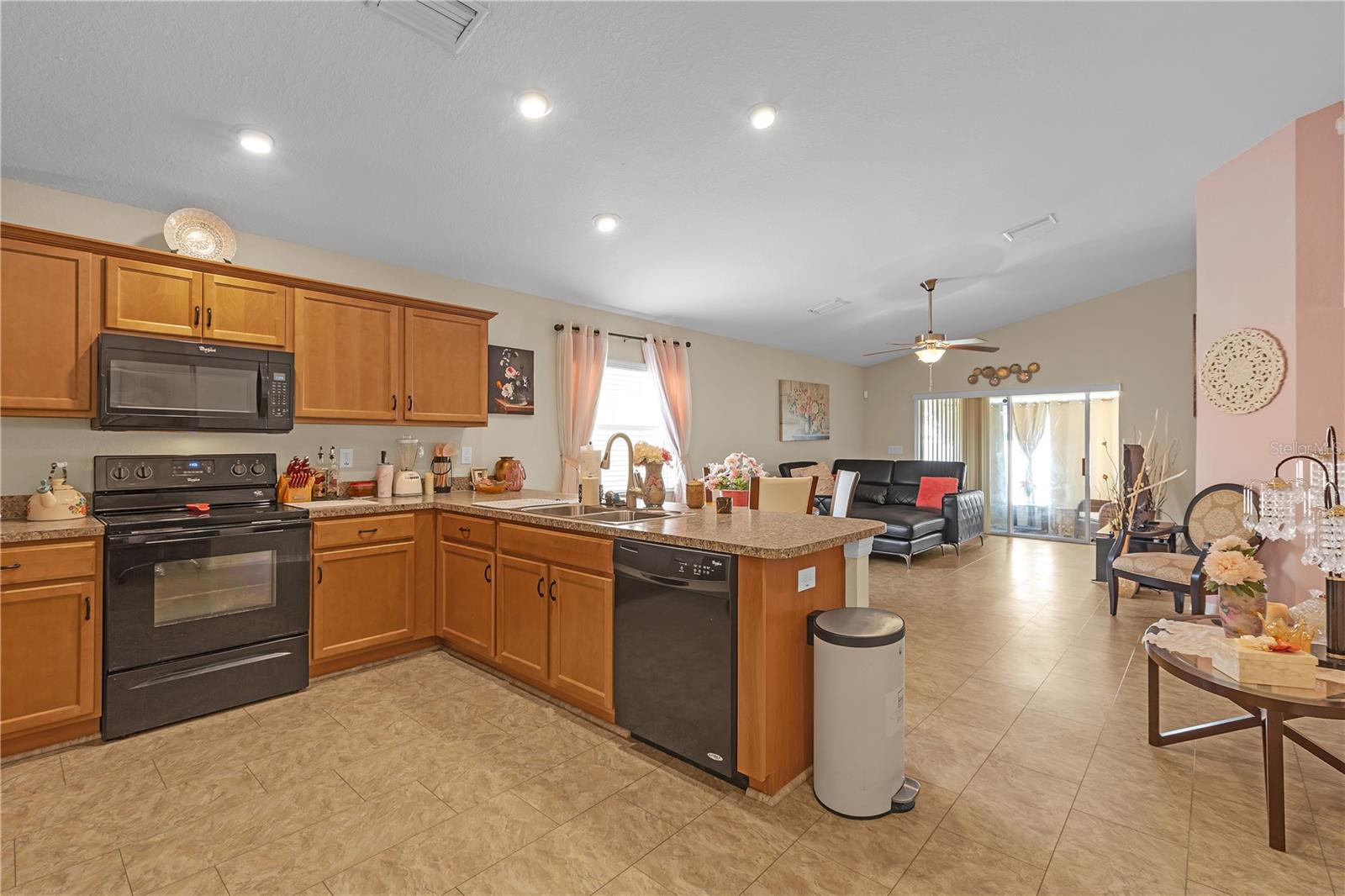 Image 14 of 31 For 1022 Chandler Snowden Court