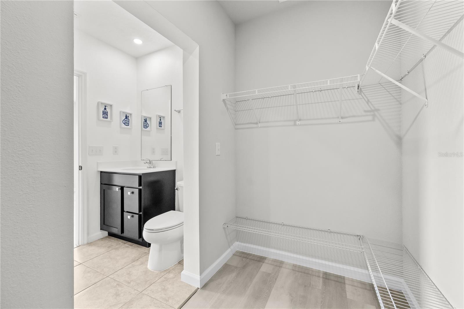 Image 19 of 31 For 14498 Whitewater Way