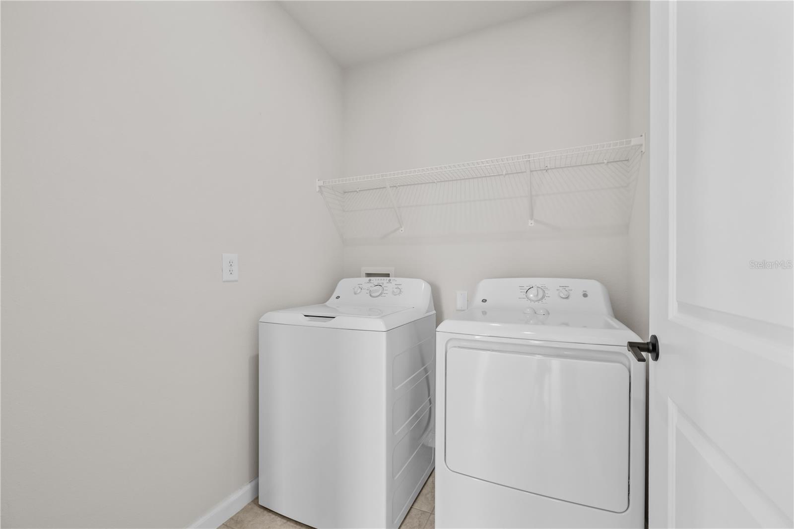 Image 21 of 31 For 14498 Whitewater Way
