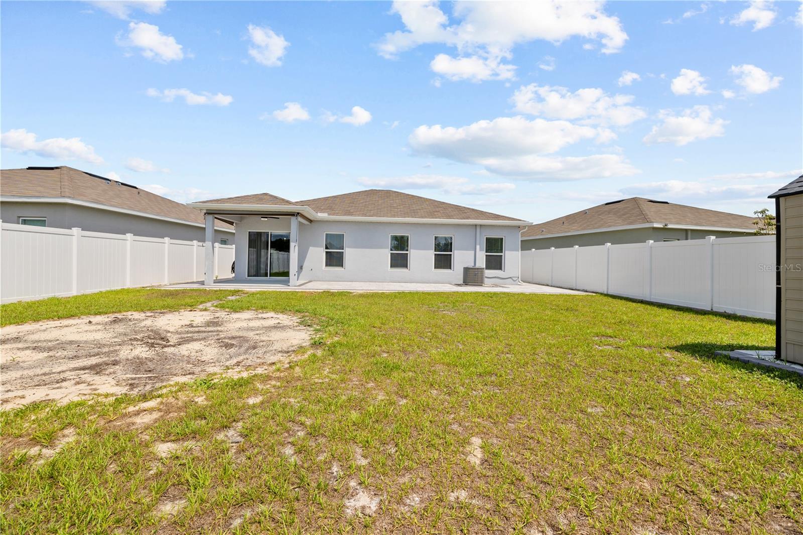 Image 24 of 31 For 14498 Whitewater Way
