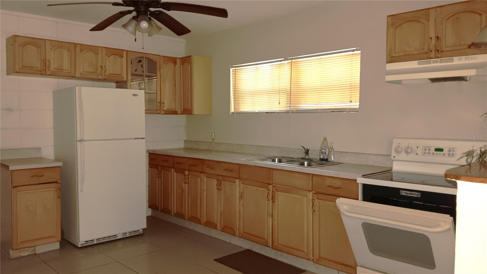 Image 5 of 16 For 4710 13th Avenue S