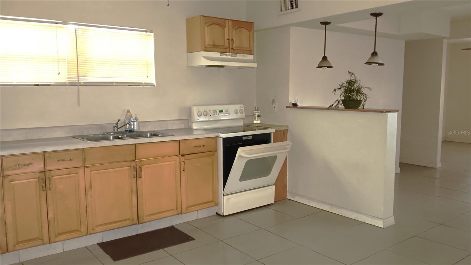 Image 6 of 16 For 4710 13th Avenue S