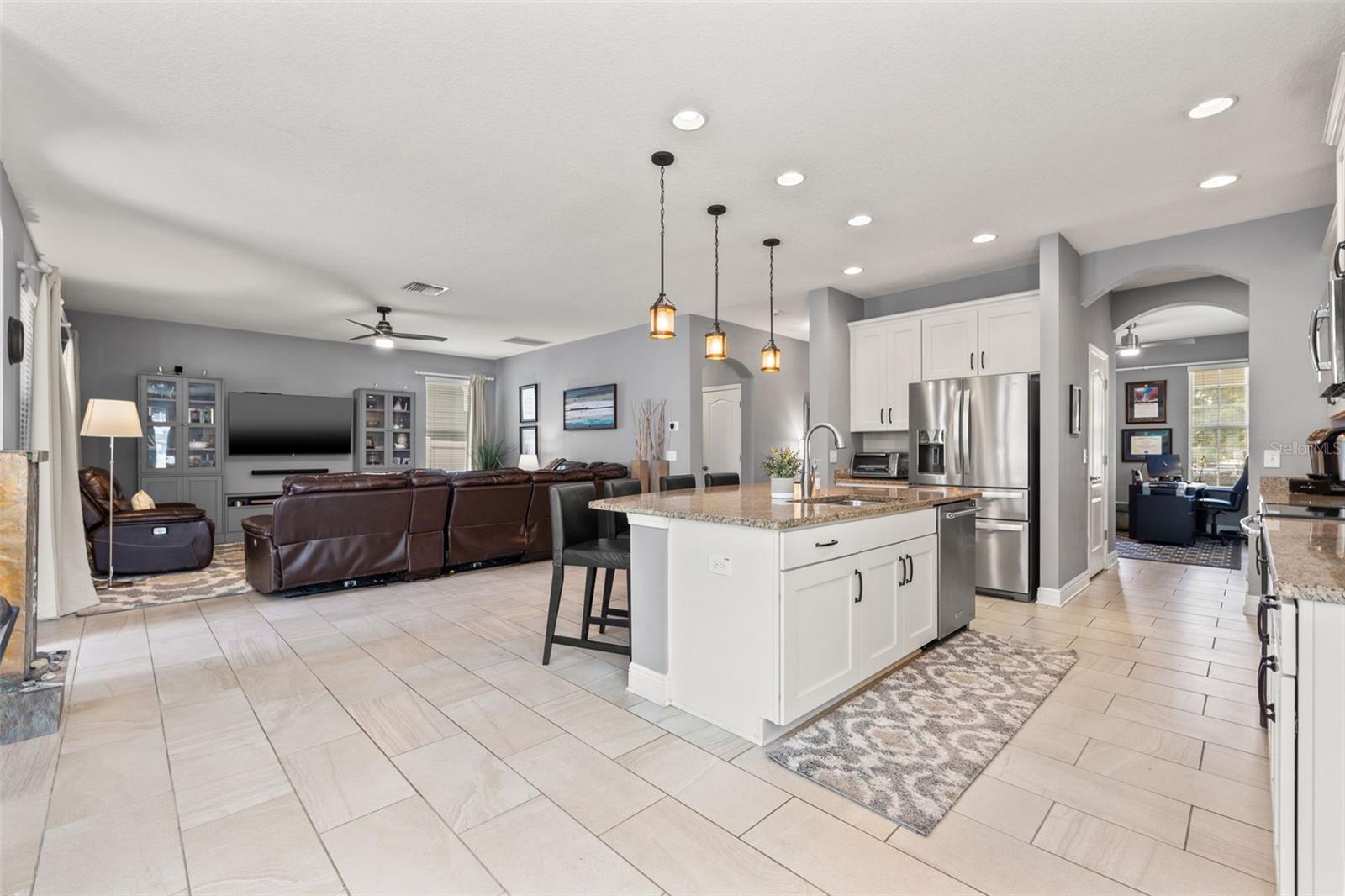 Image 14 of 63 For 1436 30th Avenue N