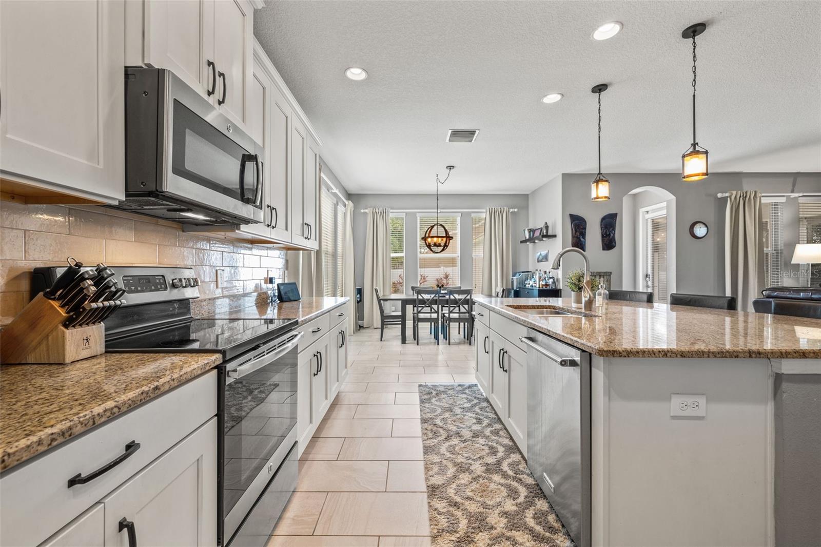 Image 19 of 63 For 1436 30th Avenue N