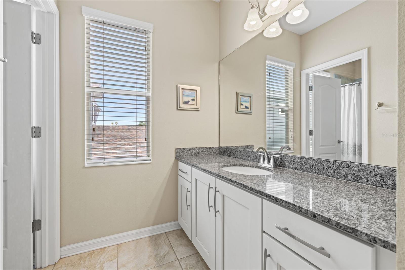 Image 38 of 63 For 1436 30th Avenue N
