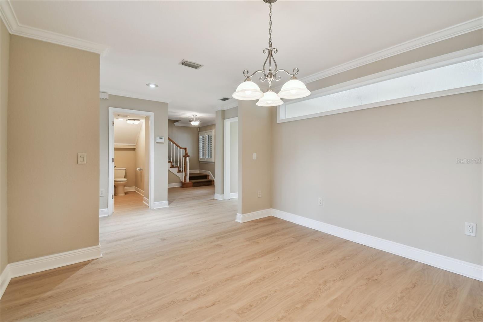 Image 10 of 86 For 2421 Lake Point Lane