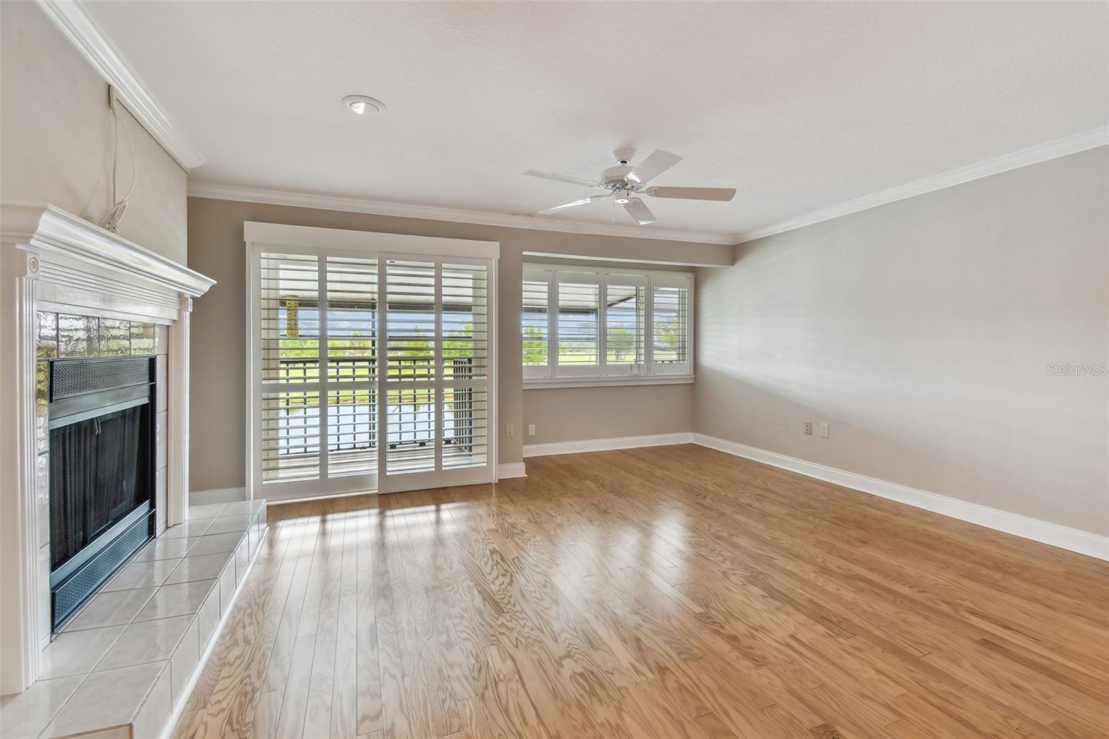Image 40 of 86 For 2421 Lake Point Lane