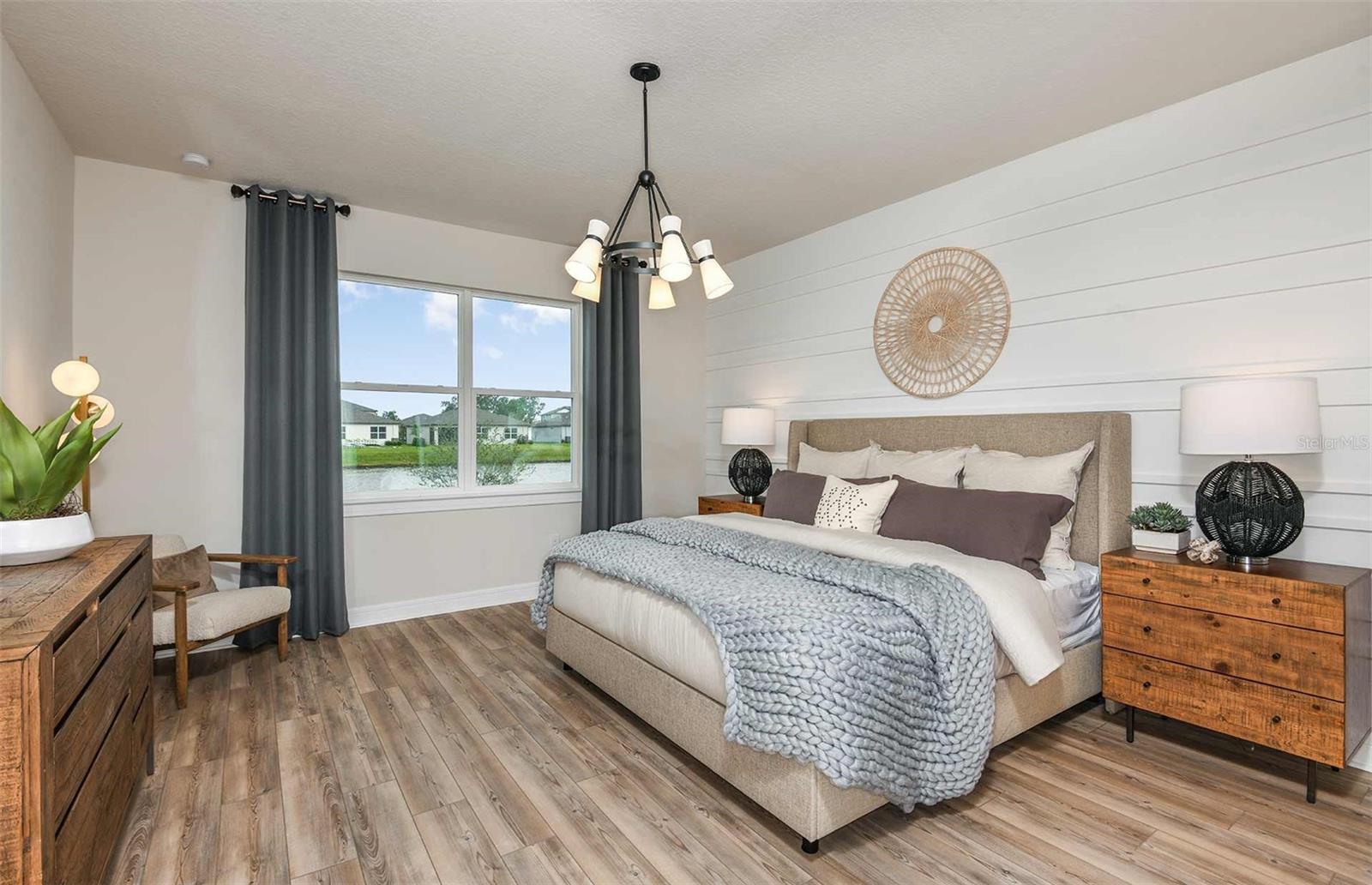 Listing photo id 6 for 12626 Glenn Creek Drive