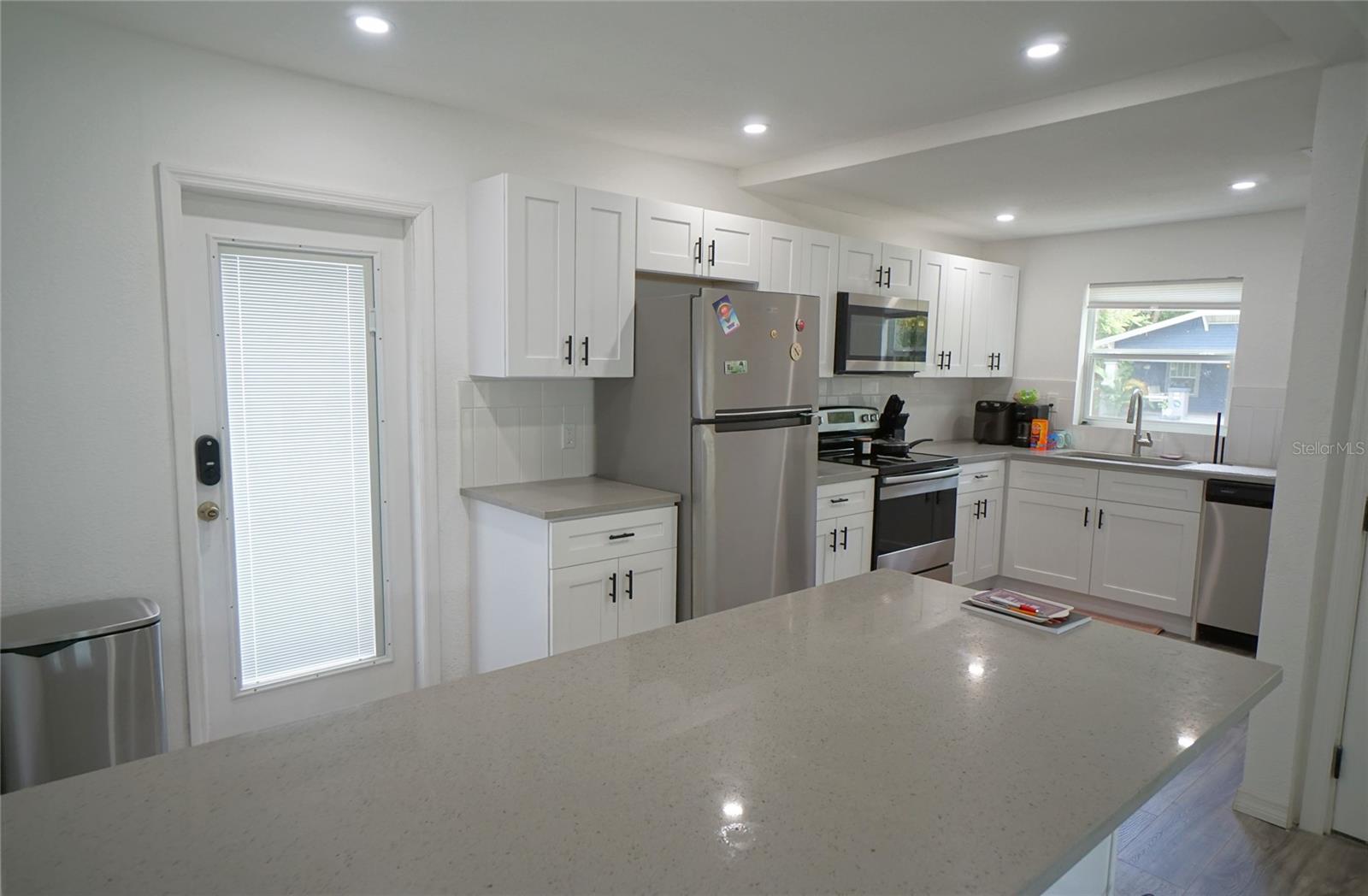 Image 11 of 20 For 908 Cayuga Street