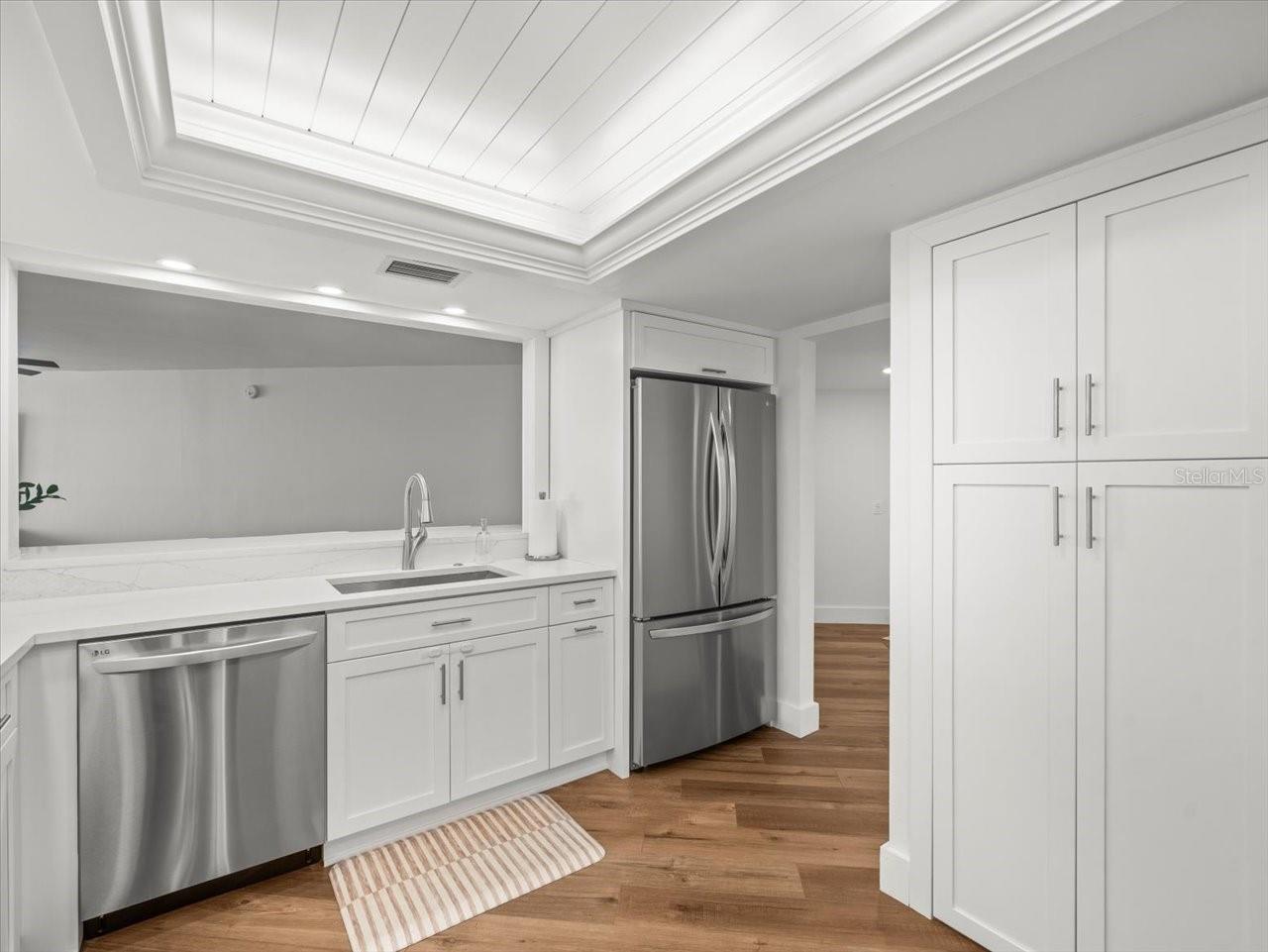 Image 13 of 40 For 5700 Escondida Boulevard S 401