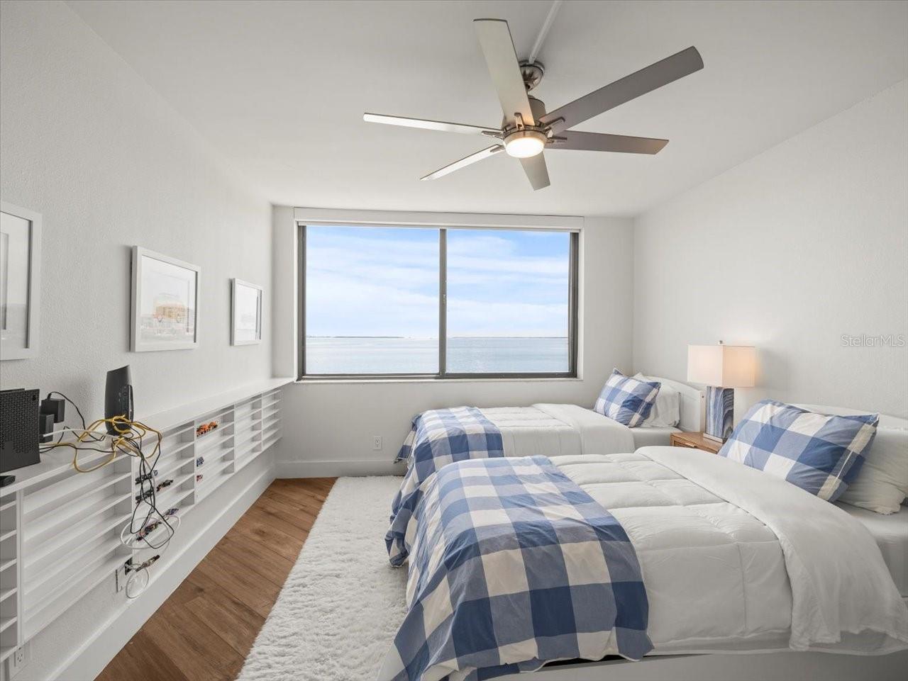 Image 22 of 40 For 5700 Escondida Boulevard S 401