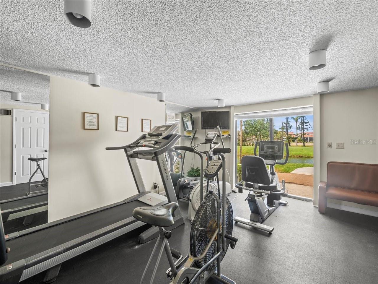 Image 30 of 40 For 5700 Escondida Boulevard S 401
