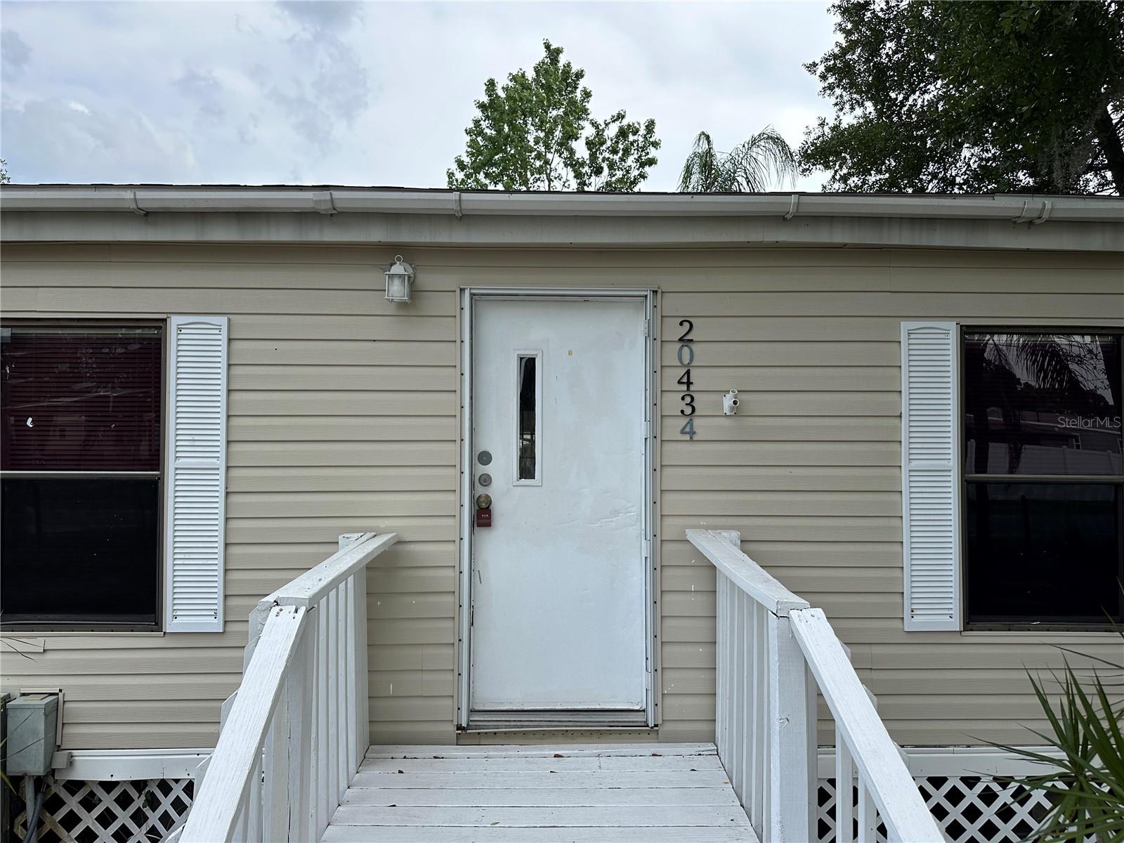 Image 2 of 17 For 20434 Leonard Road