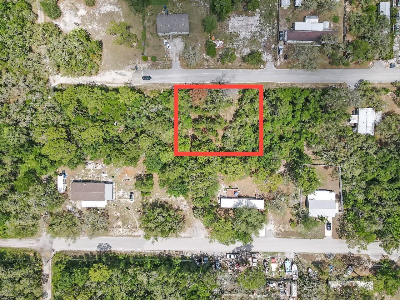Listing photo id 1 for 10113 Waddell Street