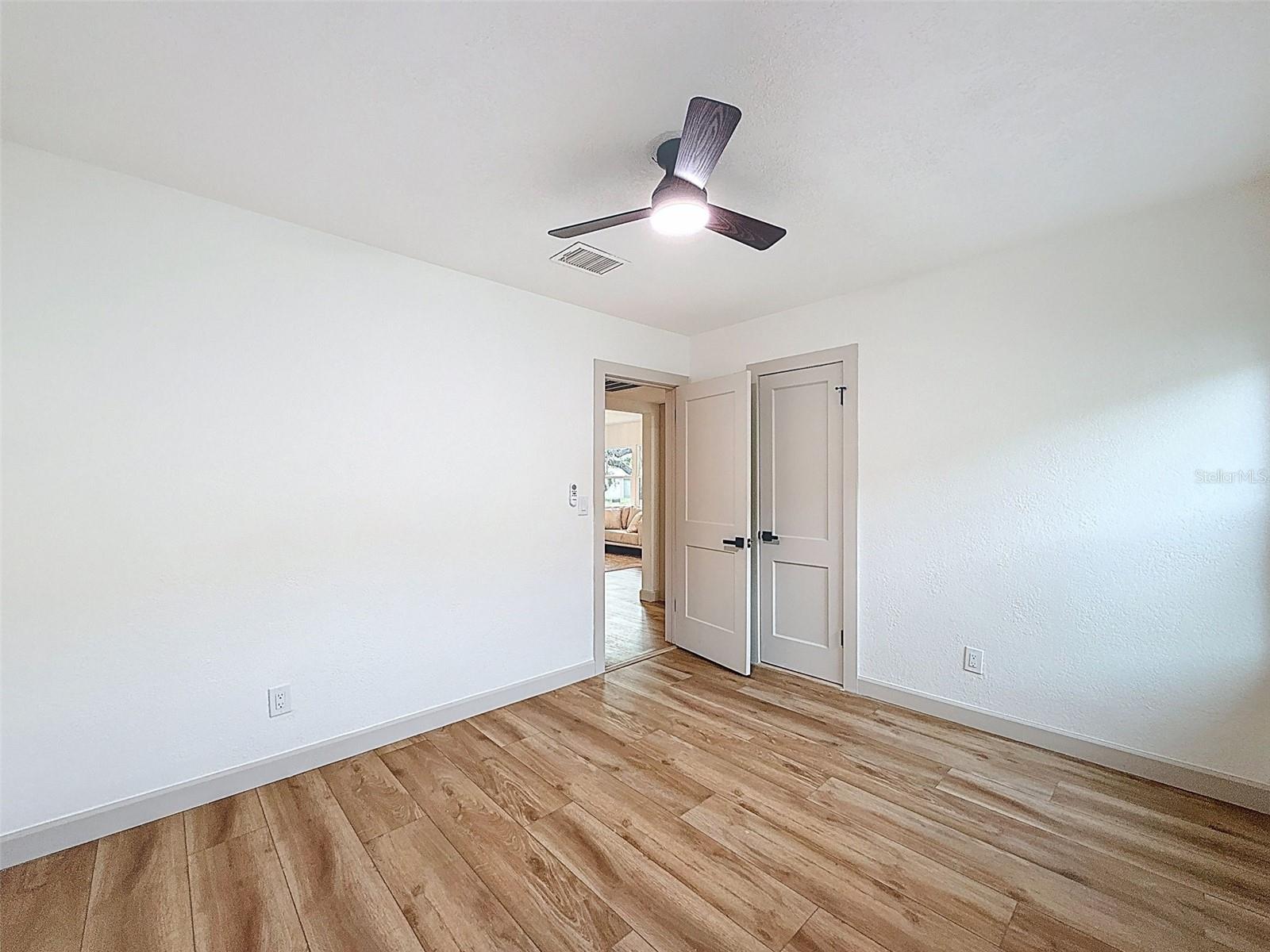Image 13 of 54 For 1267 Woodlawn Terrace