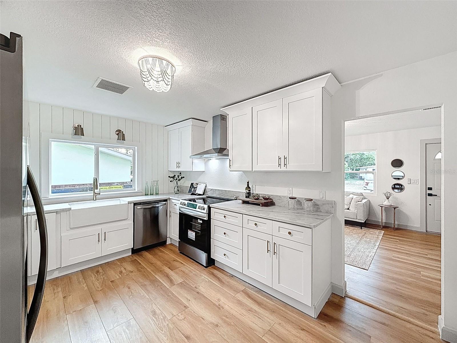 Image 30 of 54 For 1267 Woodlawn Terrace