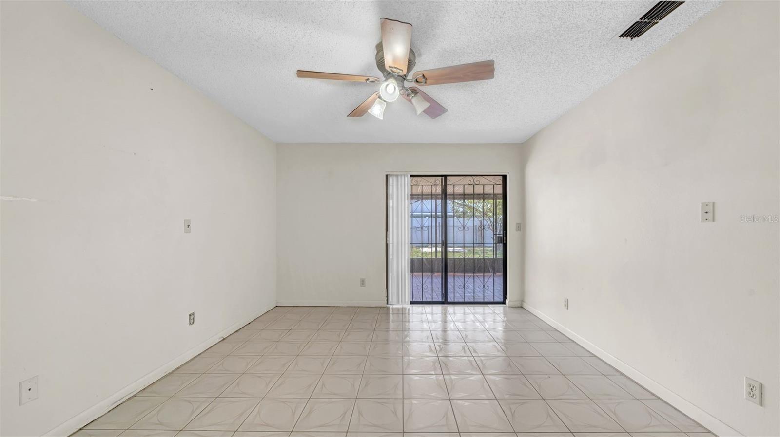 Image 33 of 68 For 6915 Hubert Avenue