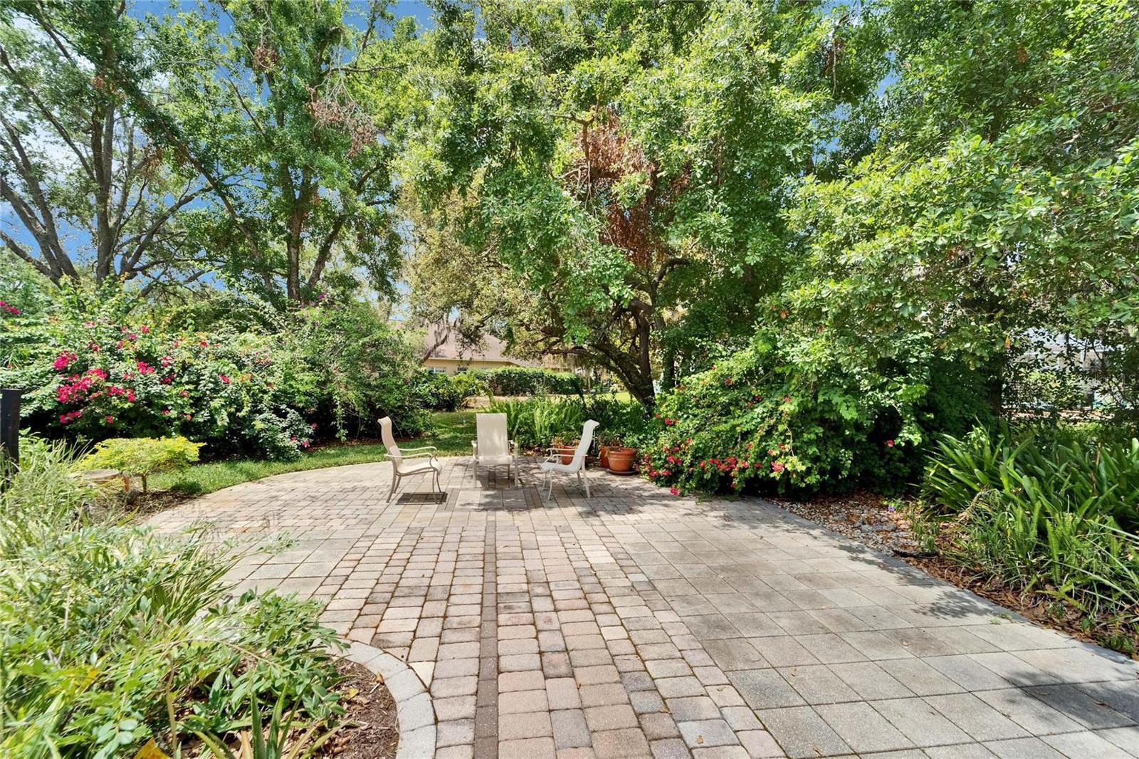 Image 64 of 72 For 2811 Barret Avenue