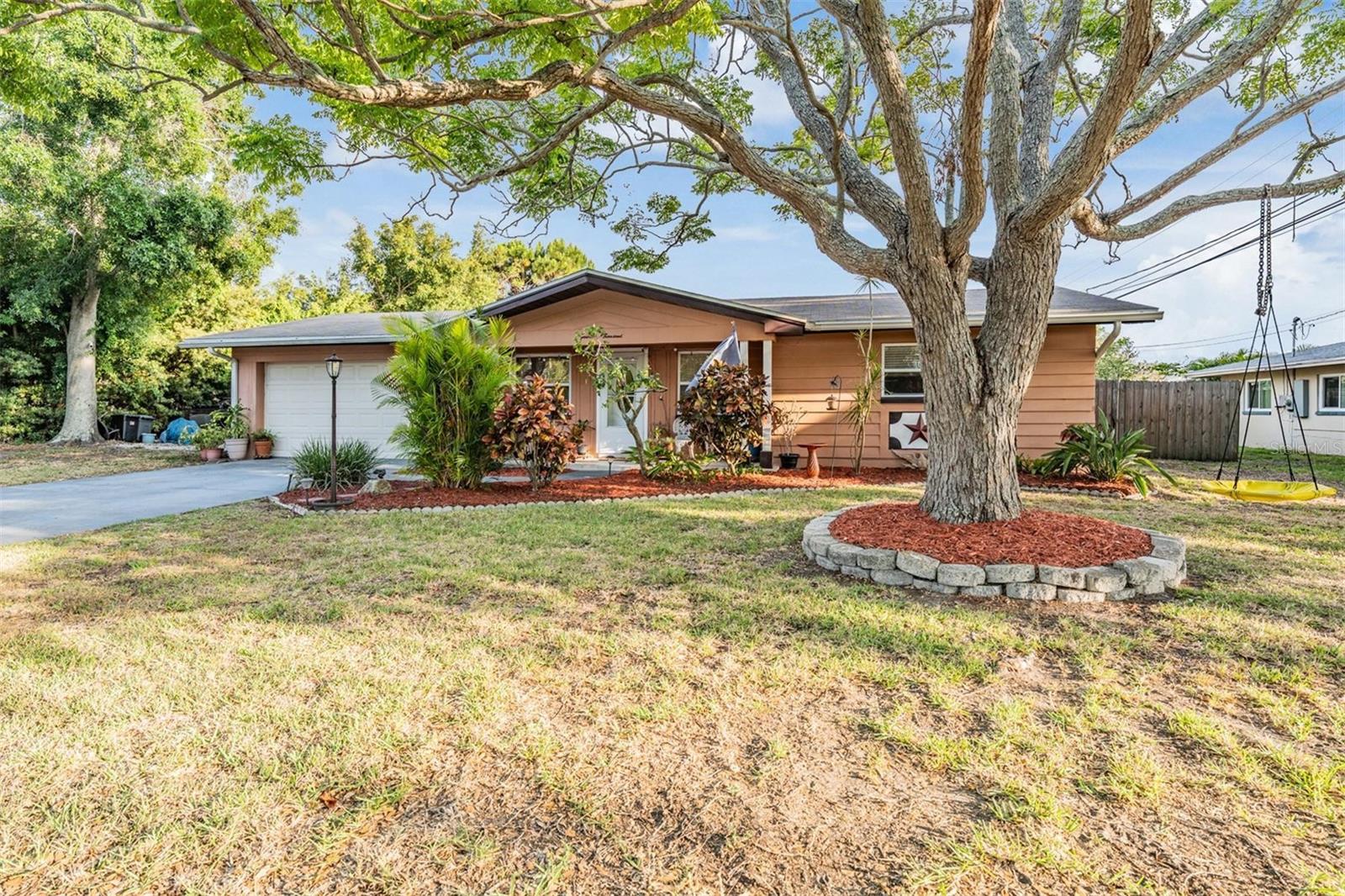 Details for 14000 104th Avenue, LARGO, FL 33774