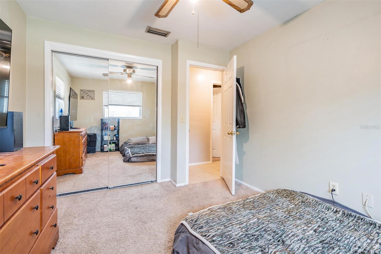 Image 14 of 30 For 14000 104th Avenue