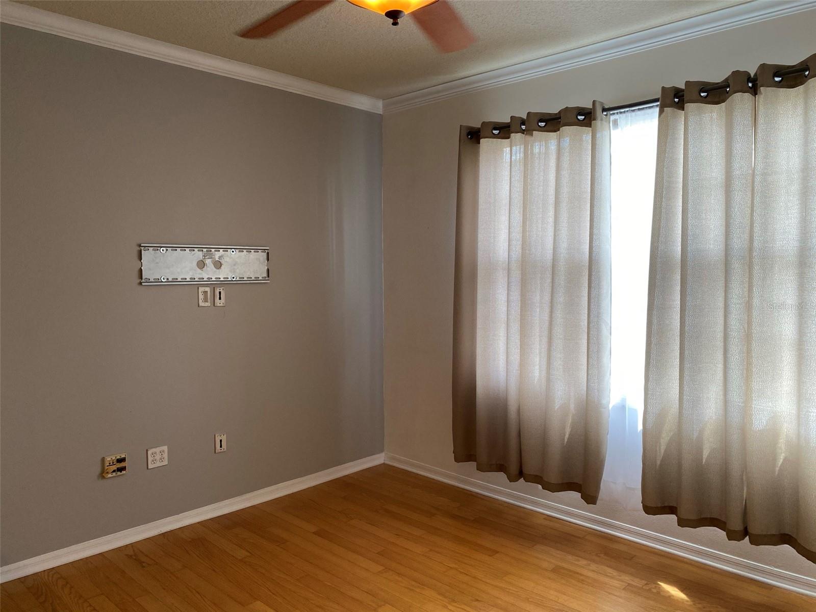 Image 8 of 18 For 501 Knights Run Avenue 1322