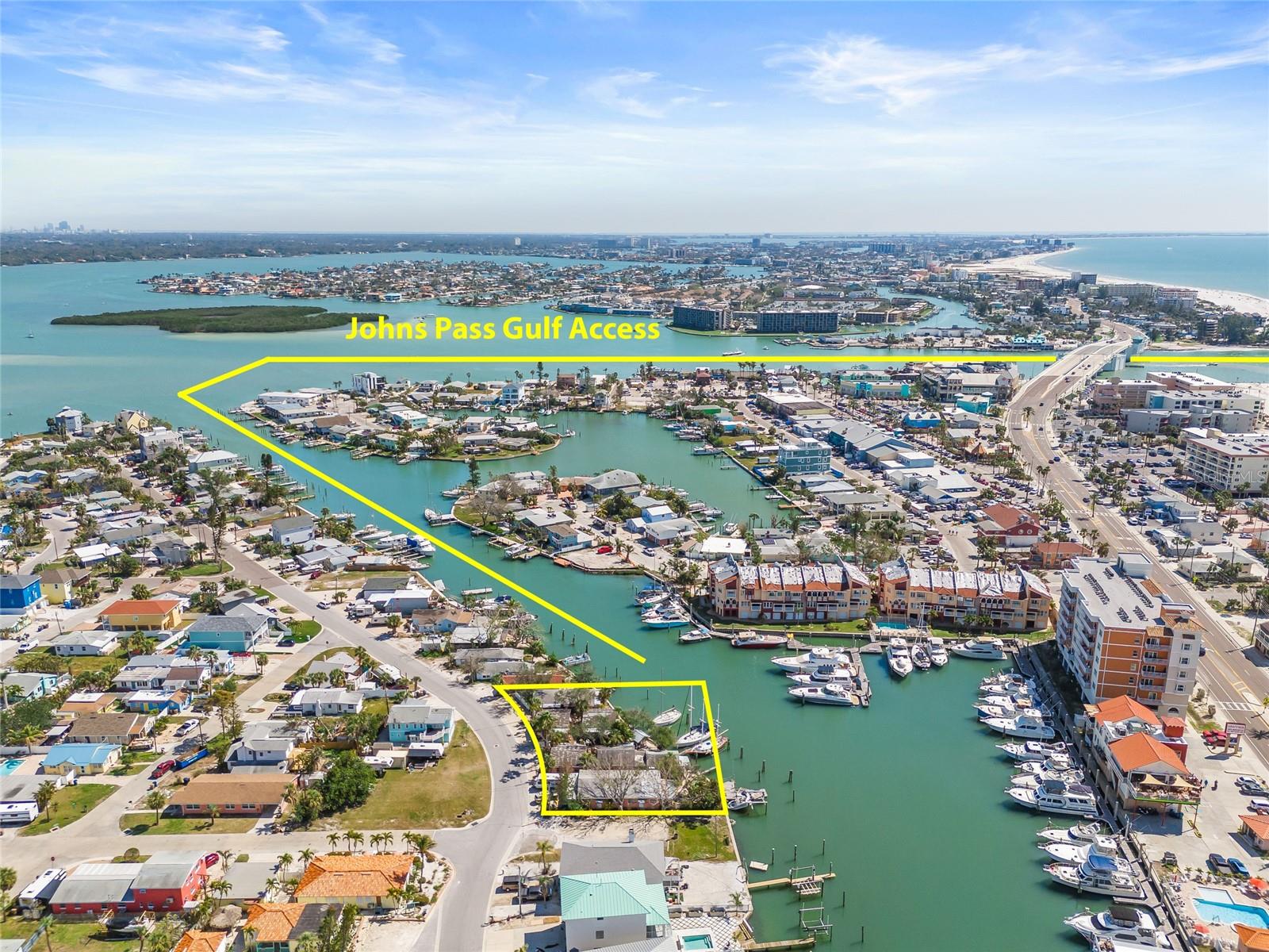 Listing photo id 1 for 225 Boca Ciega Drive