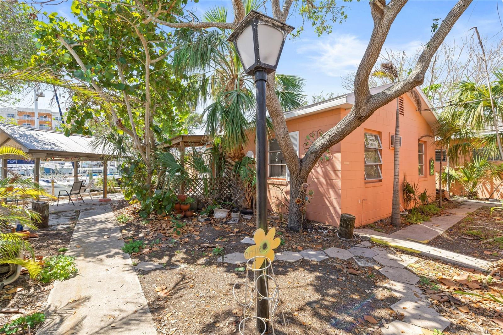 Listing photo id 7 for 225 Boca Ciega Drive